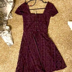 Aeropostale tie/Lacey dress